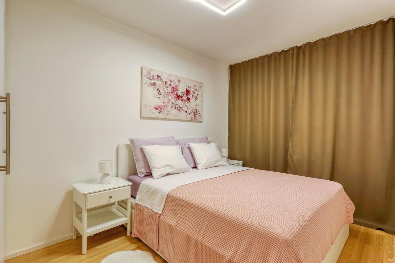 Apartmán Barbara With Private Parking In The Garage Zadar Exteriér fotografie